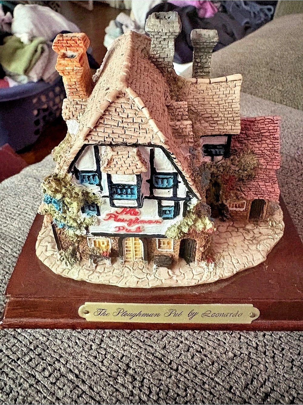 Vintage 1986 "The Ploughman Pub" Miniature Figurine